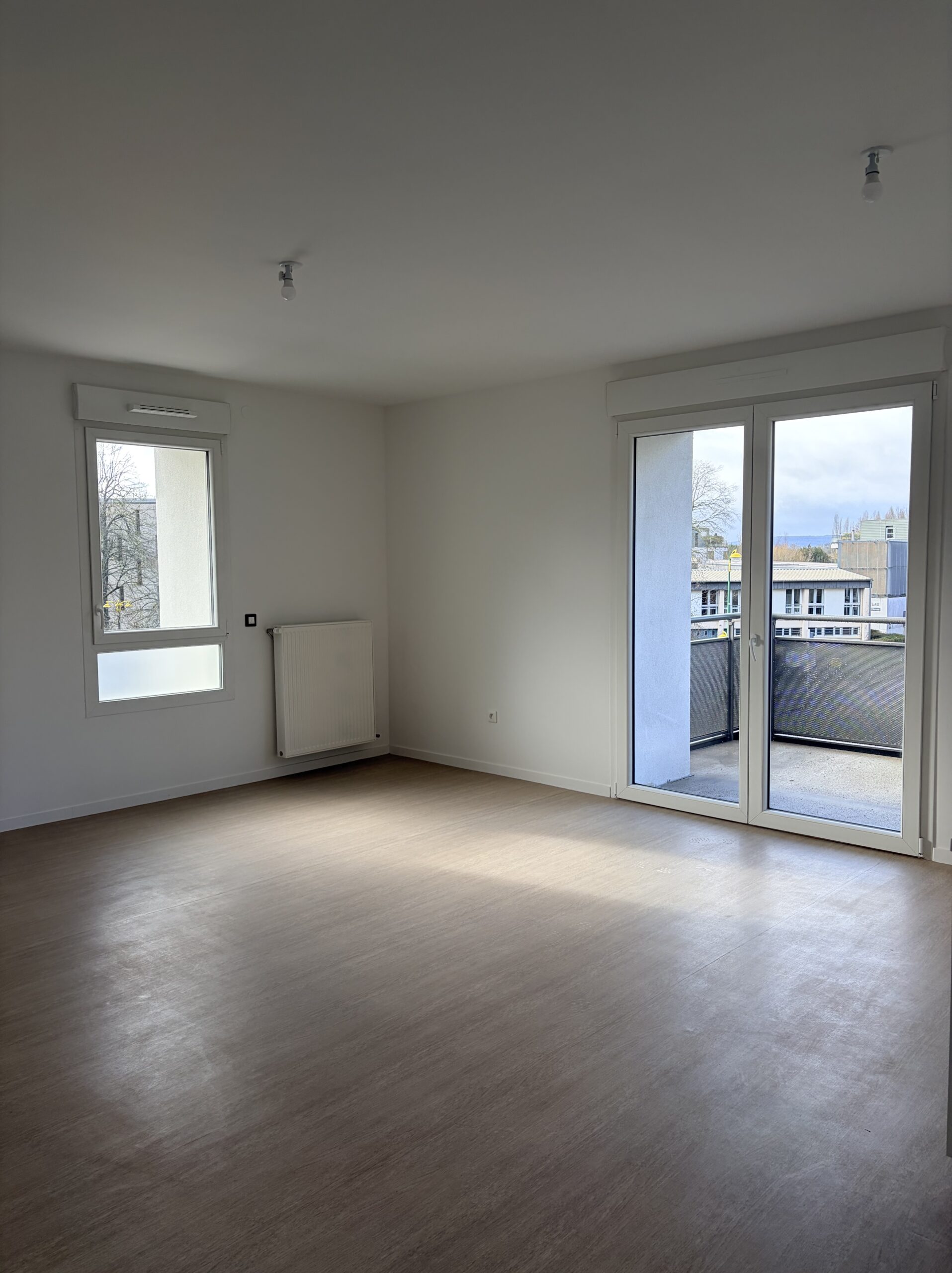 Transformation d&rsquo;une ancienne agence bancaire en logements adaptés pour seniors
