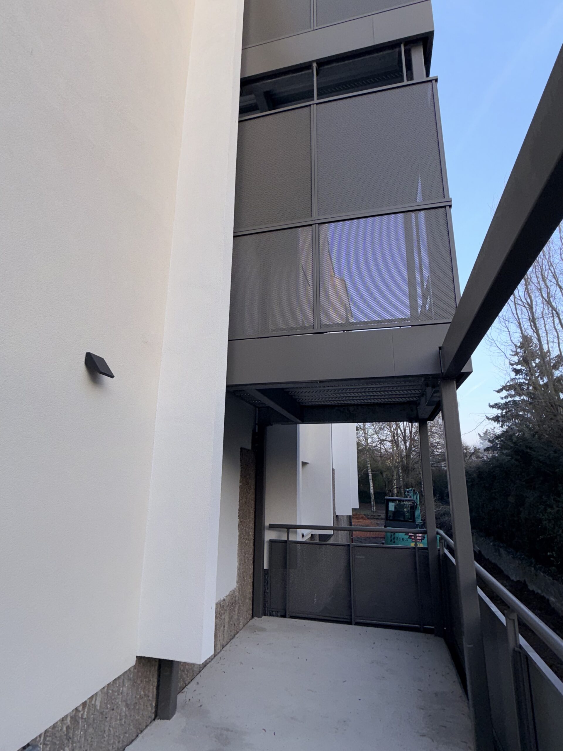 Transformation d&rsquo;une ancienne agence bancaire en logements adaptés pour seniors