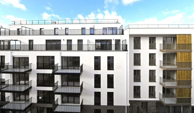 Transformation de locaux d’activité en logements familiaux mixtes (LLI et LLS)​