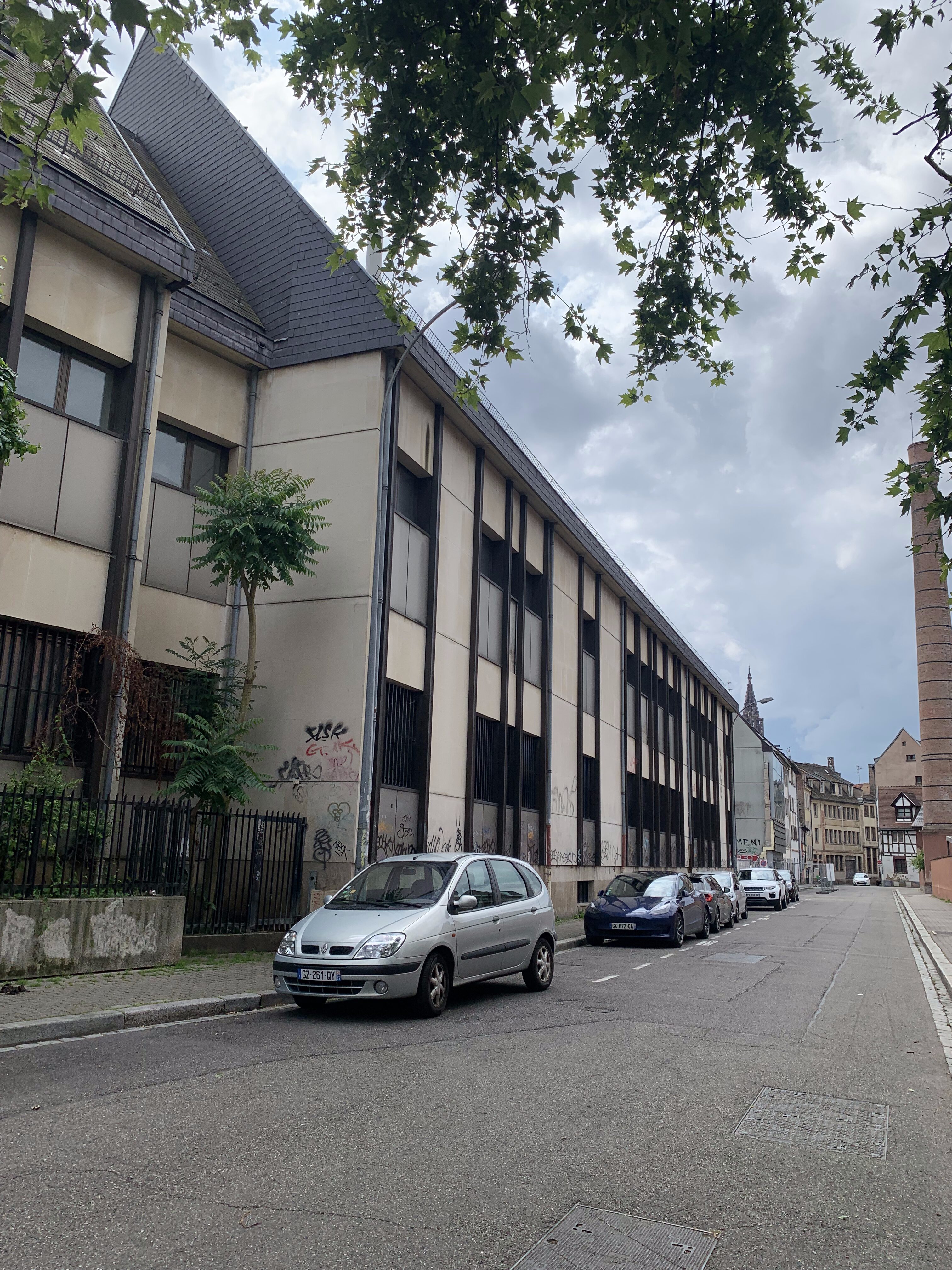 Transformation d’anciens bureaux ORANGE en résidence étudiante